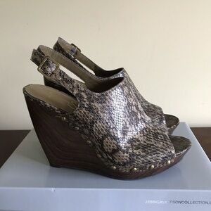 Women’s wedge heels